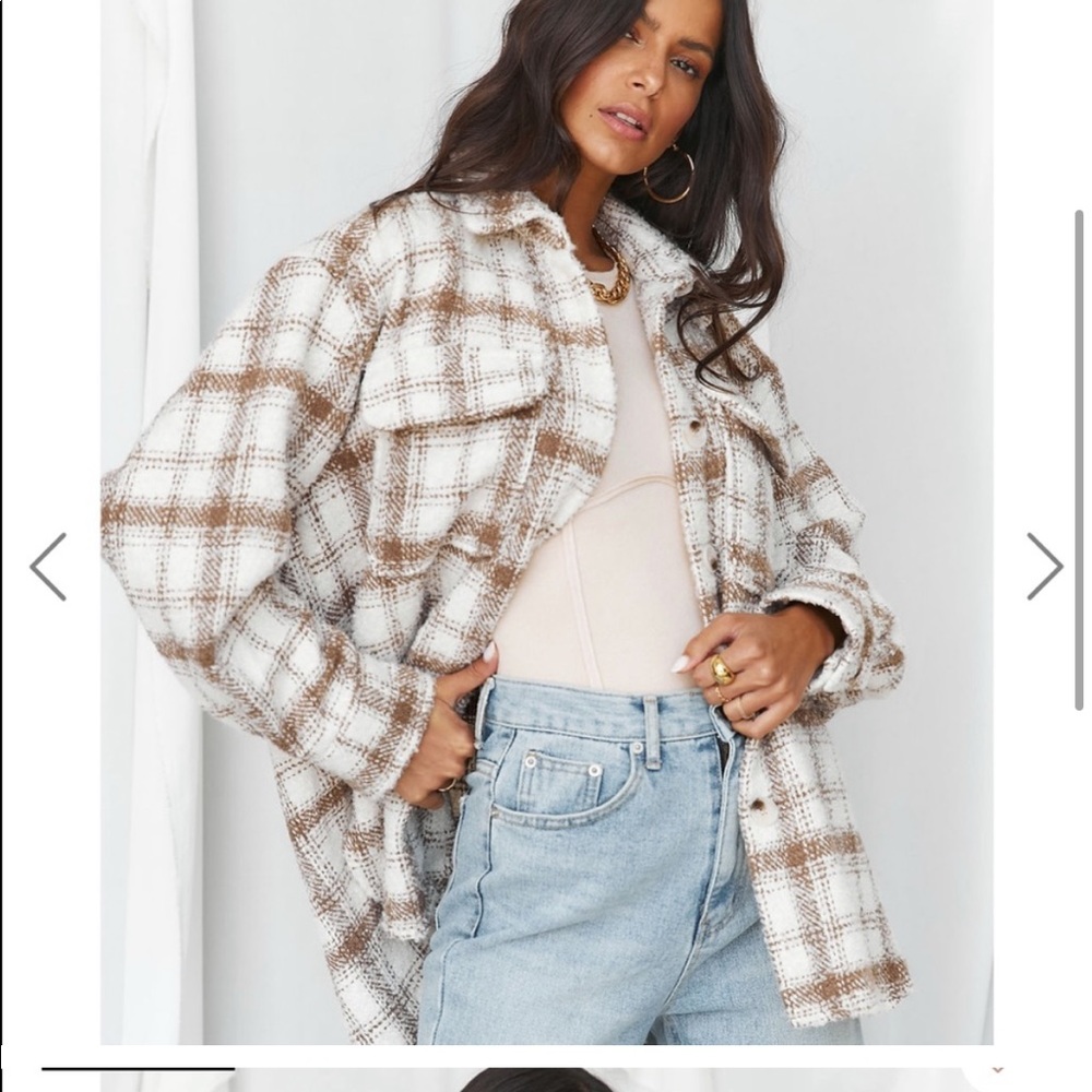 Flannel shacket - Picture 2 of 5